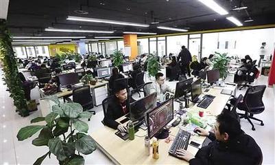 重慶造首款無人駕駛共享汽車亮相美國硅谷，技術實力引領出行變革